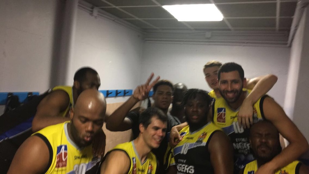 NM2 (3e journée) : L’Étoile Angers Basket enchaîne une troisième victoire à l’extérieur, cette fois à Calais (73-54).