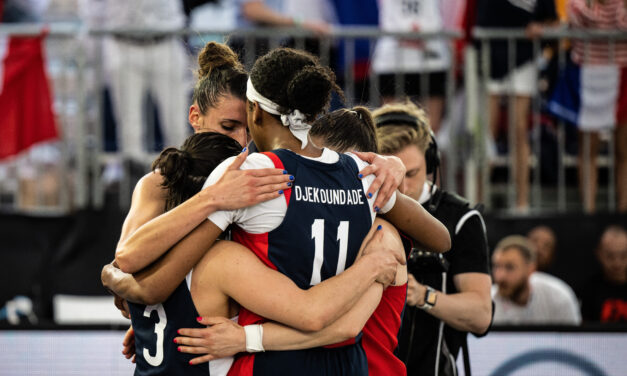 L’Équipe de France Féminine 3×3 en argent à la Coupe du Monde.