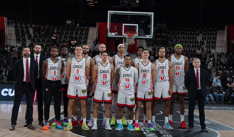 Après une place en play-offs arrachée au dernier match, Cholet Basket tentera de faire tomber le Paris Basket.