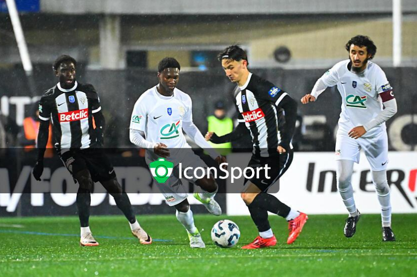 CF (32e) : Angers se sort du piège Balbynien.